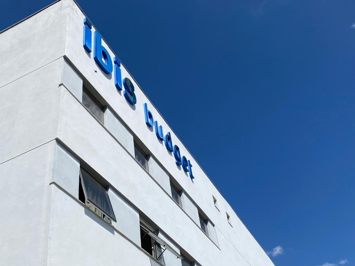 Ibis Budget 이타페루나 외부 사진