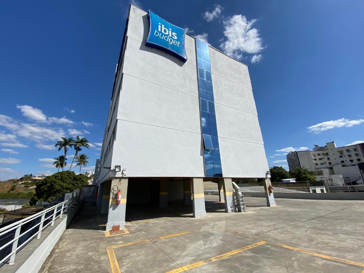 Ibis Budget 이타페루나 외부 사진